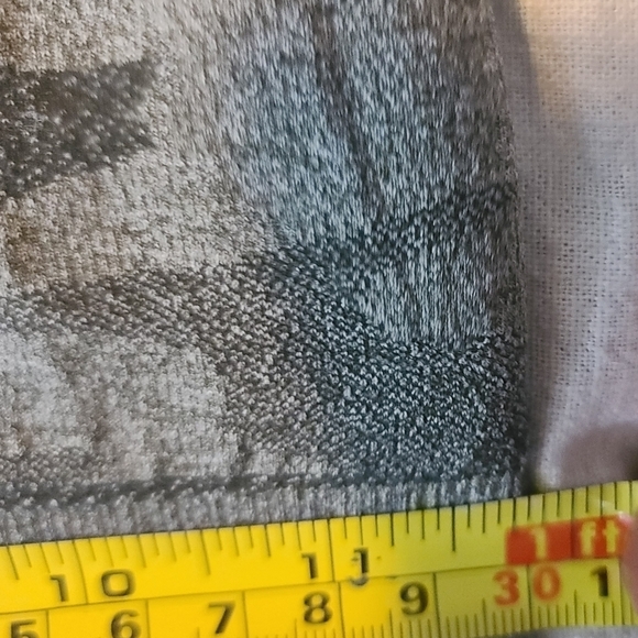 Pro-fit Green Camo Sports Bra, Med - Picture 2 of 4